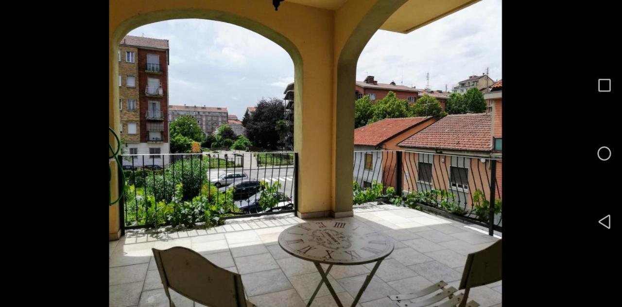 Yellow House Apartment Turin Ngoại thất bức ảnh