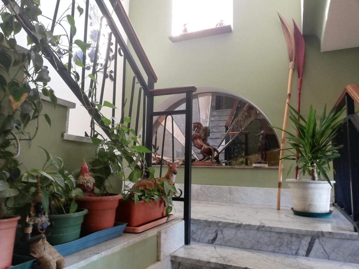 Yellow House Apartment Turin Ngoại thất bức ảnh